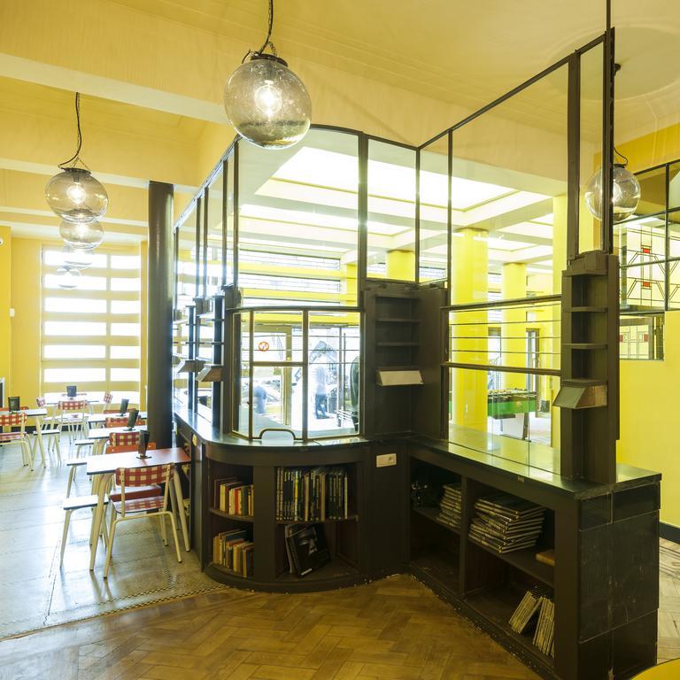 Backstay Hostel خنت المظهر الخارجي الصورة